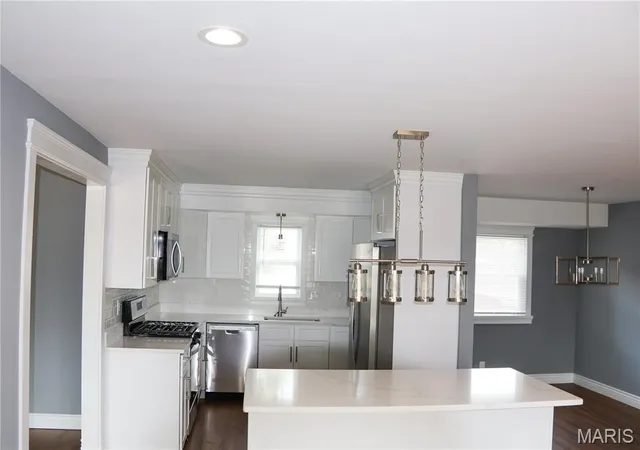 Photo 2 of Single family home for sale at 9821 Whitcomb Ln, Saint Louis, MO 63123 | MLS# MIS26059514 | Listing updated on 2026-09-21