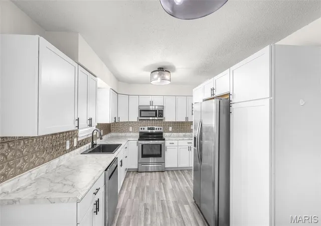 Photo 3 of Single family home for sale at 1045 Hannah St, Jackson, MO 63755 | MLS# MIS26059518 | Listing updated on 2026-09-28