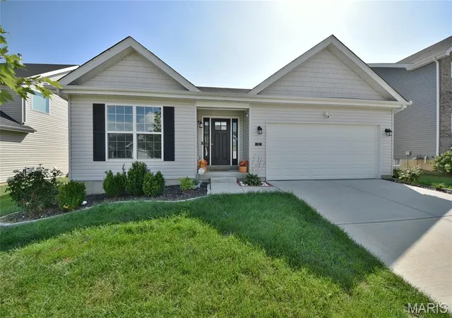 Photo 3 of Single family home for sale at 112 Wholesome Way, Saint Charles, MO 63304 | MLS# MIS26059519 | Listing updated on 2026-09-22