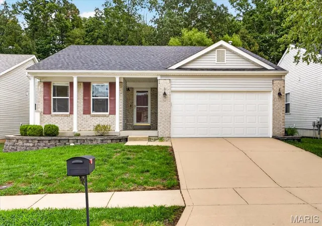 Photo 1 of Sale Pending at 1158 Liberty Xing, Herculaneum, MO 63048 | MLS# MIS26059520 | Listing updated on 2026-10-07
