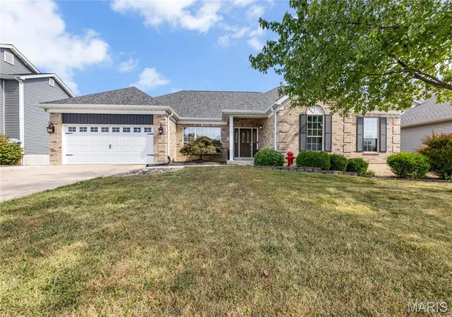Photo 2 of Single family home for sale at 314 Pleasant Meadows Dr, Wentzville, MO 63385 | MLS# MIS26059529 | Listing updated on 2026-10-07