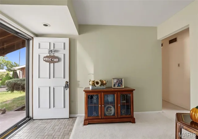 Photo 3 of Single family home for sale at 10924 Schoenfeld Ct, Saint Louis, MO 63123 | MLS# MIS26059534 | Listing updated on 2026-09-22