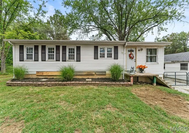Single family home for sale at 2203 Catawissa Rd, Pacific, MO 63069 | MLS# MIS26059563