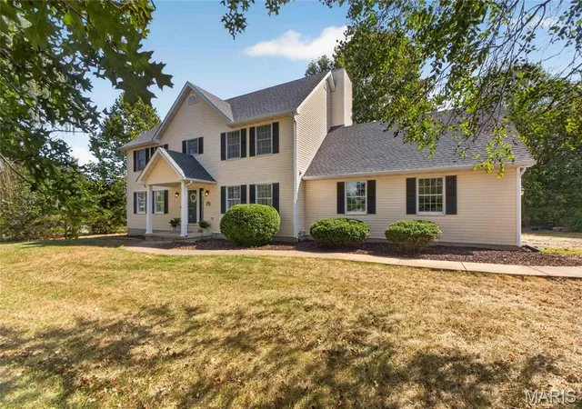 Single family home for sale at 2460 Country Pointe Ln, Wentzville, MO 63385 | MLS# MIS26059596