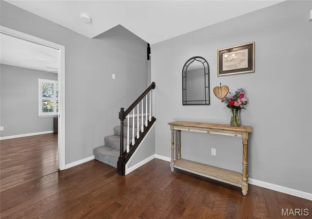 Photo 3 of Single family home for sale at 2460 Country Pointe Ln, Wentzville, MO 63385 | MLS# MIS26059596 | Listing updated on 2026-09-17