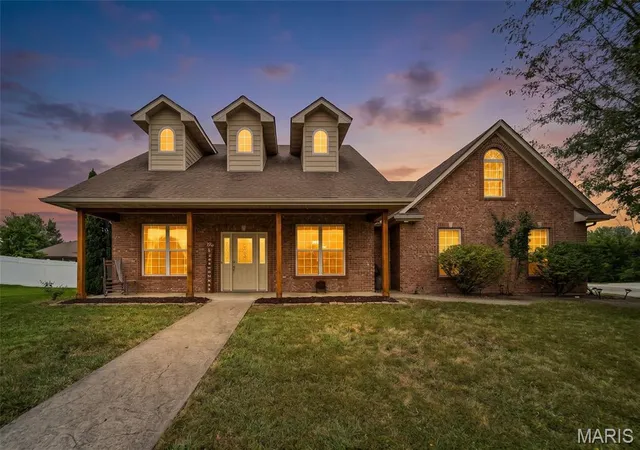 Photo 1 of Single family home for sale at 311 Sarah Dr, Ashland, MO 65010 | MLS# MIS26059604 | Listing updated on 2026-10-19