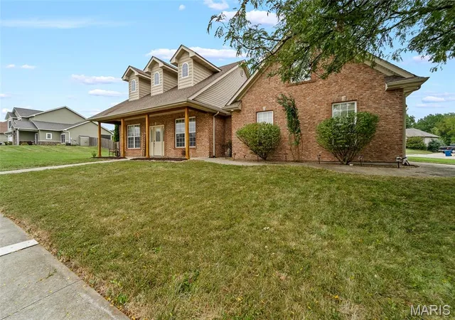 Photo 3 of Single family home for sale at 311 Sarah Dr, Ashland, MO 65010 | MLS# MIS26059604 | Listing updated on 2026-10-19