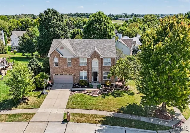Photo 3 of Single family home for sale at 6915 Fieldstone Farms Dr, O Fallon, MO 63368 | MLS# MIS26059611 | Listing updated on 2026-09-20