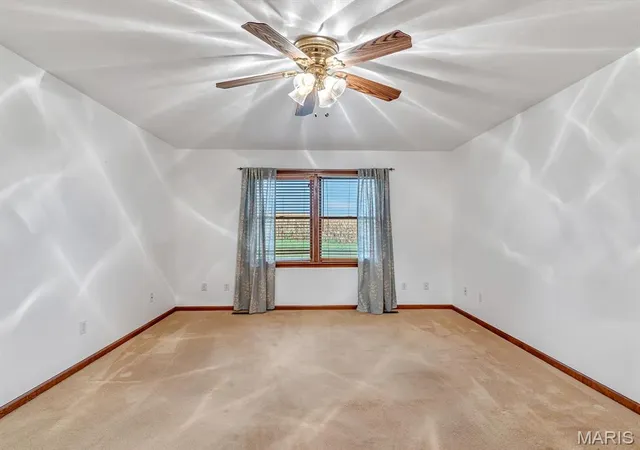 Photo 4 of Single family home for sale at 214 Osterhage Dr, Waterloo, IL 62298 | MLS# MIS26059636 | Listing updated on 2026-09-22
