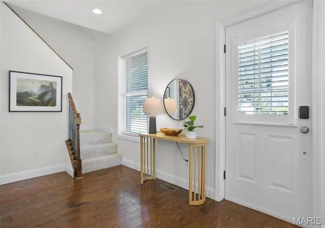 Photo 3 of Sale Pending at 8830 Powell Ave, Saint Louis, MO 63144 | MLS# MIS26059669 | Listing updated on 2026-09-26