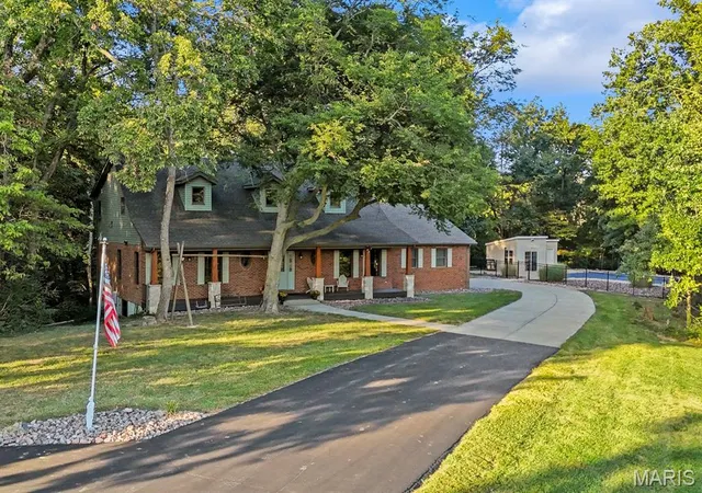 Photo 2 of Single family home for sale at 408 Rosa Ln, Freeburg, IL 62243 | MLS# MIS26059677 | Listing updated on 2026-09-22
