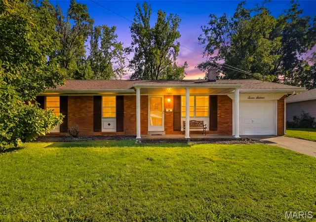 Photo 1 of Sale Pending at 716 W Van Buren St, Millstadt, IL 62260 | MLS# MIS26059707 | Listing updated on 2026-09-22