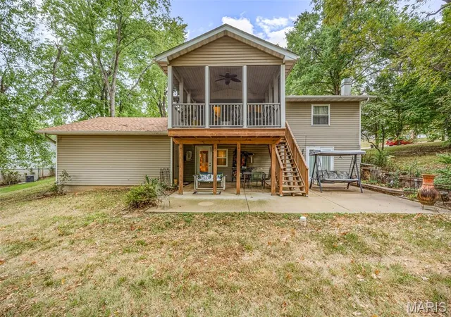 Photo 3 of Single family home for sale at 102 Briarwood Cir, Crystal City, MO 63019 | MLS# MIS26059714 | Listing updated on 2026-09-20