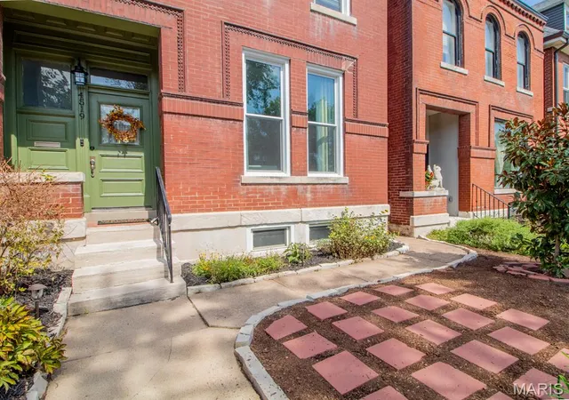 Photo 3 of Single family home for sale at 4519 Gibson Ave, Saint Louis, MO 63110 | MLS# MIS26059752 | Listing updated on 2026-09-21