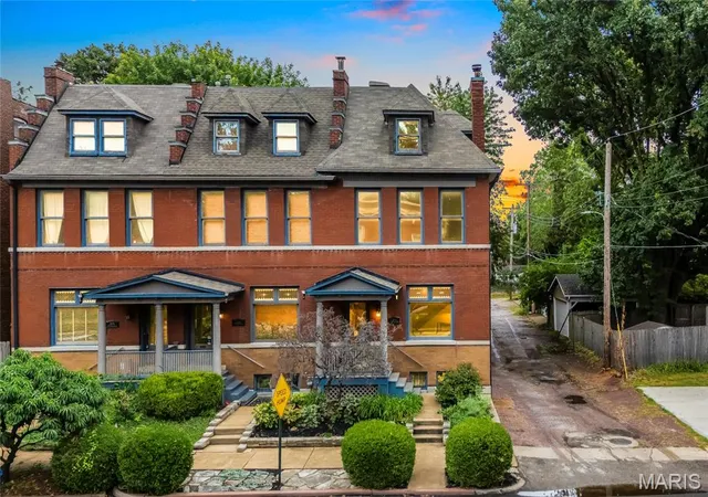 Photo 1 of Townhouse for sale at 2142 Nebraska Ave, Saint Louis, MO 63104 | MLS# MIS26059765 | Listing updated on 2026-10-06