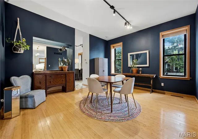 Photo 4 of Townhouse for sale at 2142 Nebraska Ave, Saint Louis, MO 63104 | MLS# MIS26059765 | Listing updated on 2026-10-06