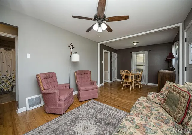 Photo 3 of Sale Pending at 10341 Saint Katherine Ln, Saint Ann, MO 63074 | MLS# MIS26059770 | Listing updated on 2026-09-20