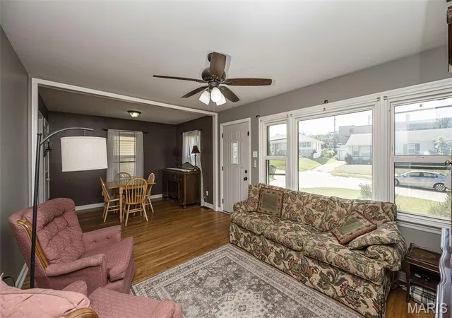 Photo 4 of Sale Pending at 10341 Saint Katherine Ln, Saint Ann, MO 63074 | MLS# MIS26059770 | Listing updated on 2026-09-20