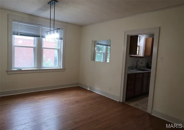 Photo 3 of Single family home for sale at 711 Fieldston Ter, Saint Louis, MO 63119 | MLS# MIS26059785 | Listing updated on 2026-09-18