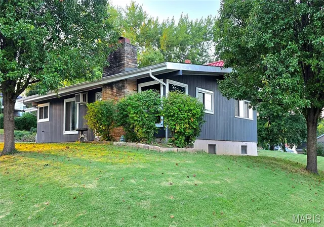 Photo 1 of Single family home for sale at 601 W 9th Street, Washington, MO 63090 | MLS# MIS26059799 | Listing updated on 2026-09-29