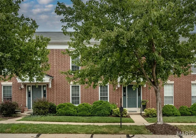 Photo 1 of Sale Pending at 971 Rolling Thunder Dr, O Fallon, MO 63368 | MLS# MIS26059803 | Listing updated on 2026-10-04
