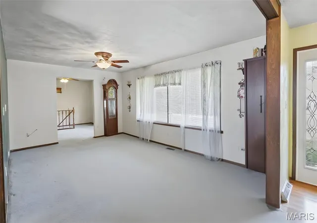 Photo 3 of Single family home for sale at 242 Gall Rd, Columbia, IL 62236 | MLS# MIS26059805 | Listing updated on 2026-10-19
