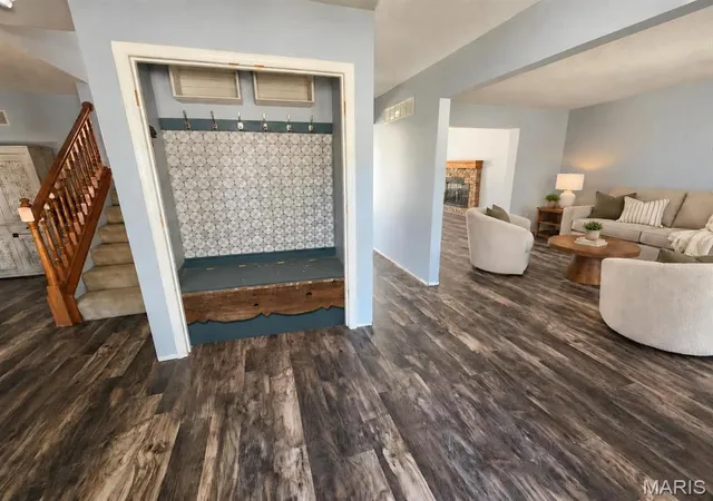 Photo 2 of Single family home for sale at 45 Autumn Crst Ct, Wentzville, MO 63385 | MLS# MIS26059806 | Listing updated on 2026-10-07