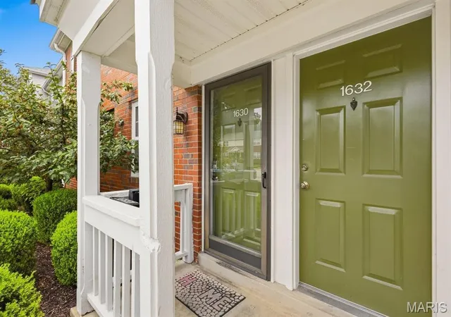 Photo 2 of Condo for sale at 1630 Thrush Ter #1630, Saint Louis, MO 63144 | MLS# MIS26059813 | Listing updated on 2026-10-05