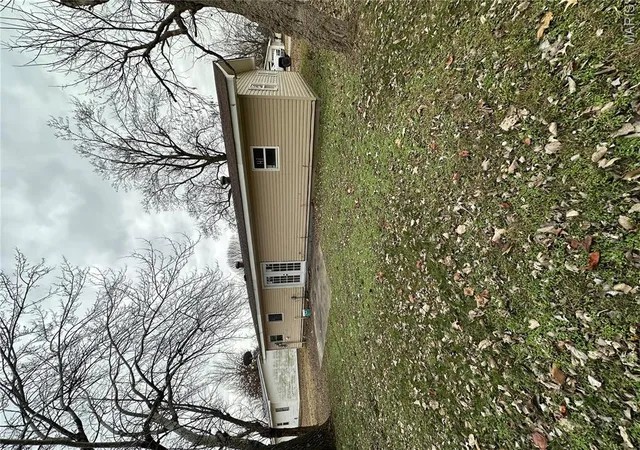 Photo 3 of Single family home for sale at 1006 E Almar St, Malden, MO 63863 | MLS# MIS26059832 | Listing updated on 2026-09-16
