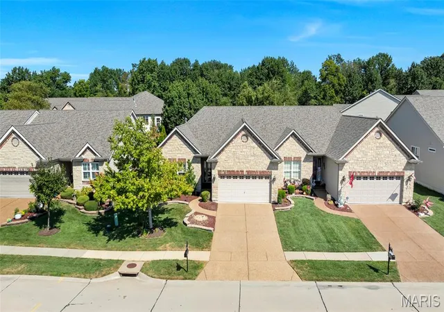 Photo 1 of Single family home for sale at 925 Daffodil Ridge Dr, O Fallon, MO 63366 | MLS# MIS26059838 | Listing updated on 2026-10-05
