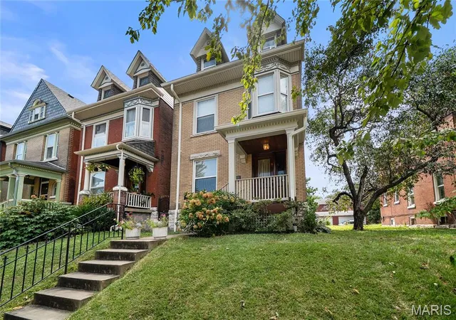 Photo 2 of Single family home for sale at 3924 Cleveland Ave, Saint Louis, MO 63110 | MLS# MIS26059846 | Listing updated on 2026-09-19