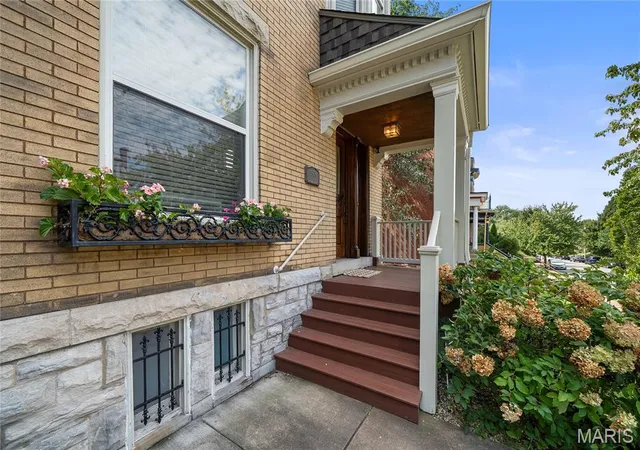 Photo 3 of Single family home for sale at 3924 Cleveland Ave, Saint Louis, MO 63110 | MLS# MIS26059846 | Listing updated on 2026-09-19