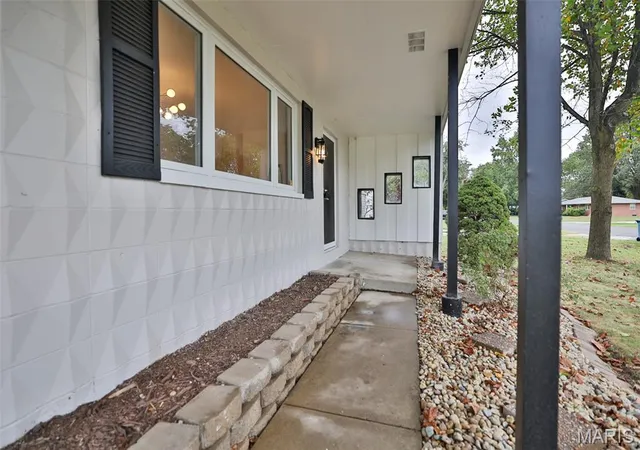 Photo 4 of Single family home for sale at 1022 Helvetia Dr, Highland, IL 62249 | MLS# MIS26059856 | Listing updated on 2026-10-01