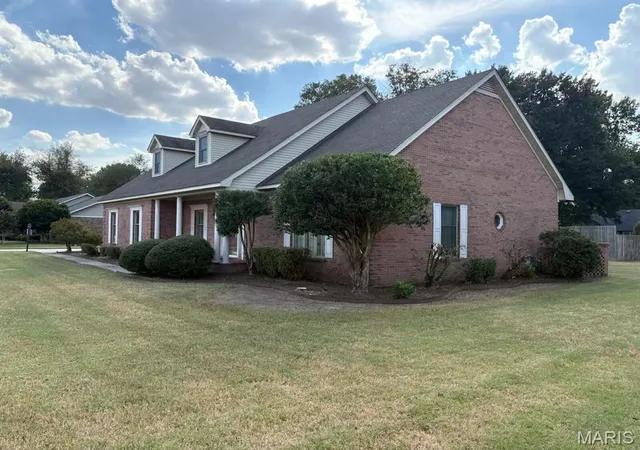 Photo 3 of Single family home for sale at 603 Kristina Reed St, Hayti, MO 63851 | MLS# MIS26059885 | Listing updated on 2026-09-30