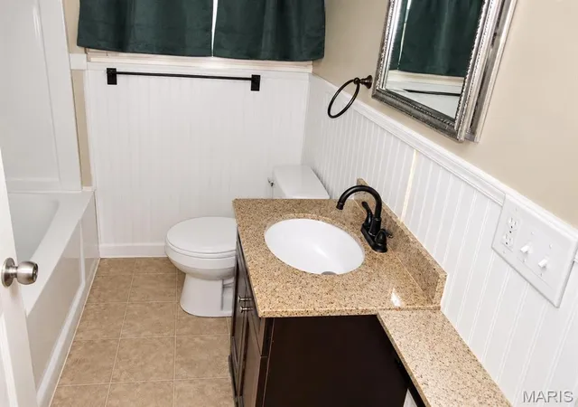 Photo 3 of Single family home for sale at 3421 W A St, Belleville, IL 62226 | MLS# MIS26059901 | Listing updated on 2026-09-17