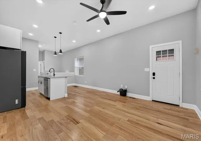 Photo 3 of Single family home for sale at 3429 Dunnica Ave, Saint Louis, MO 63118 | MLS# MIS26059904 | Listing updated on 2026-10-19
