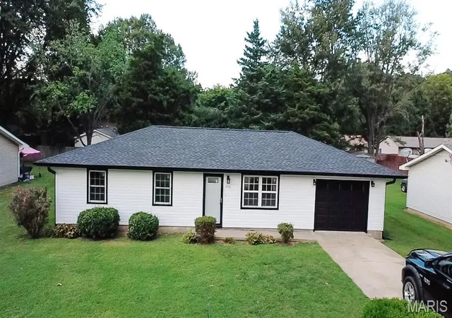 Photo 2 of Single family home for sale at 406 Bell Ln, Oran, MO 63771 | MLS# MIS26059913 | Listing updated on 2026-09-18