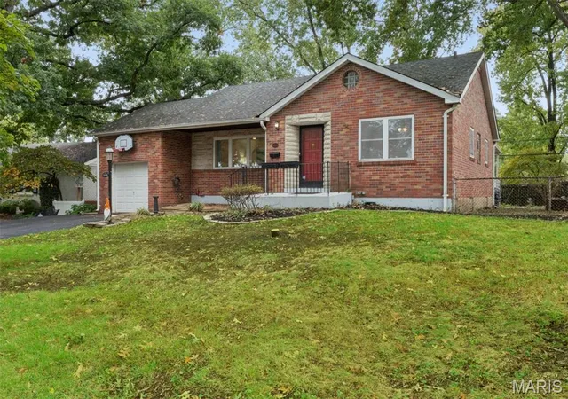 Photo 1 of Sale Pending at 6324 Gramond Dr, Saint Louis, MO 63123 | MLS# MIS26059926 | Listing updated on 2026-10-19