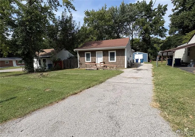 Photo 1 of Single family home for sale at 159 Connolly Dr, Saint Louis, MO 63135 | MLS# MIS26059931 | Listing updated on 2026-09-18