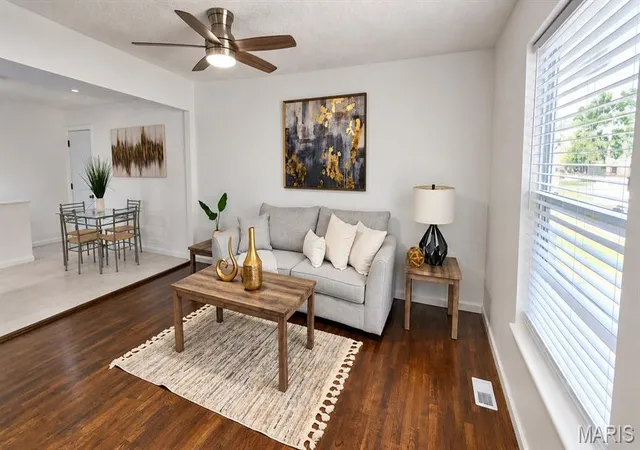 Photo 1 of Single family home for sale at 2216 Foggy Btm Dr, Florissant, MO 63031 | MLS# MIS26059932 | Listing updated on 2026-10-04