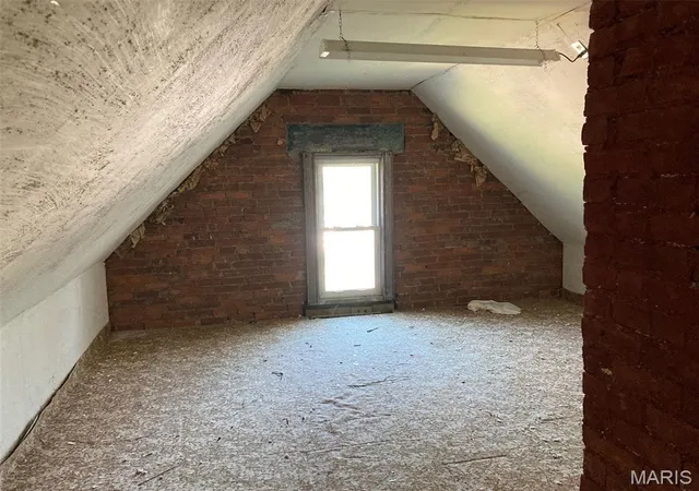 Photo 20 of Sale Pending at 711 Walnut St, Fulton, MO 65251 | MLS# MIS26059937 | Listing updated on 2026-09-29