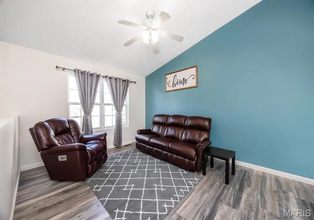 Photo 3 of Single family home for sale at 2018 Woodstream Dr, O Fallon, IL 62269 | MLS# MIS26059941 | Listing updated on 2026-10-22