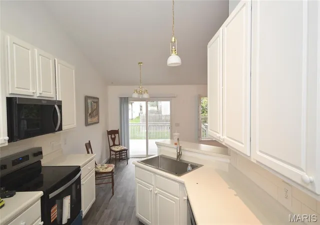 Photo 3 of House for sale at 1129 Piepers Glen Ln #8A, O Fallon, MO 63366 | MLS# MIS26059958 | Listing updated on 2026-10-05