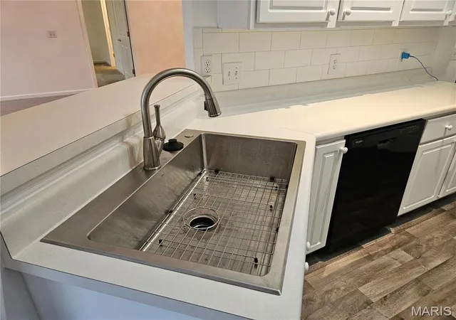 Photo 3 of Single family home for sale at 1129 Piepers Glen Ln #8A, O Fallon, MO 63366 | MLS# MIS26059958 | Listing updated on 2026-10-21