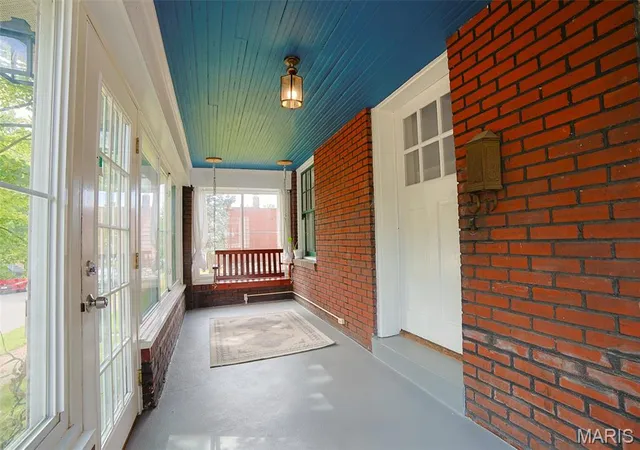 Photo 1 of Single family home for sale at 6581 Hoffman Ave, Saint Louis, MO 63139 | MLS# MIS26059964 | Listing updated on 2026-10-07