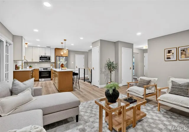 Photo 1 of Single family home for sale at 12363 Merrick Dr, Saint Louis, MO 63146 | MLS# MIS26059966 | Listing updated on 2026-10-08