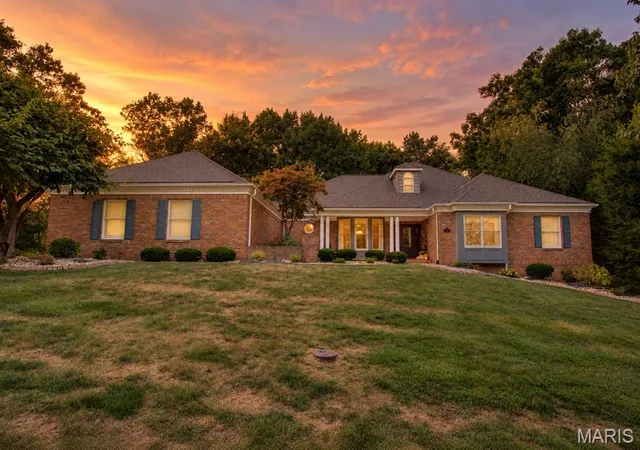 Single family home for sale at 5212 Richland Woods Dr, Alton, IL 62002 | MLS# MIS26059976