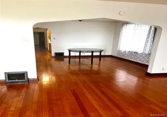 Photo 3 of Multi family home for sale at 5200 Heege Rd, Saint Louis, MO 63123 | MLS# MIS26059987 | Listing updated on 2026-10-02