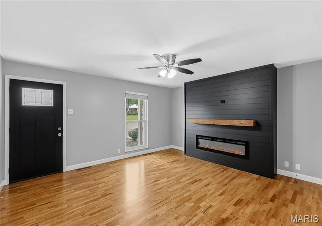 Photo 3 of Single family home for sale at 11416 Terry Ave, Bridgeton, MO 63044 | MLS# MIS26059991 | Listing updated on 2026-09-28