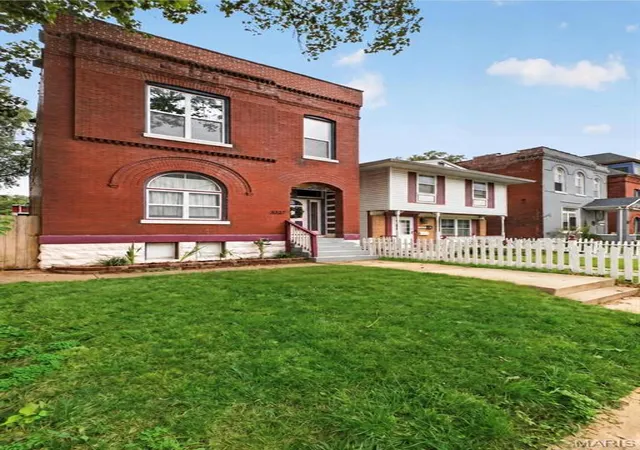 Photo 4 of Single family home for sale at 3237 California Ave, Saint Louis, MO 63118 | MLS# MIS26060001 | Listing updated on 2026-10-07